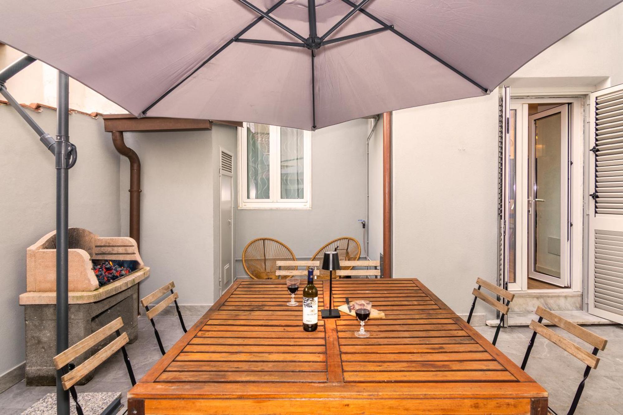 Casa Vacanze Da Antonio Ristrutturata Luglio 2023 ヴィアレッジョ エクステリア 写真